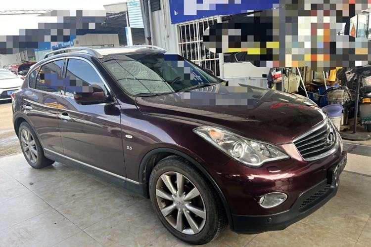 Used Infiniti QX50 2013 2.5L Two-Wheel-Drive Elegant Edition