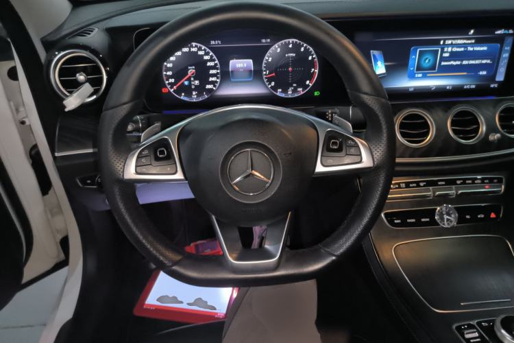 Used Mercedes-Benz E-Class 2016 E 200 L Sport Edition Steering Wheel