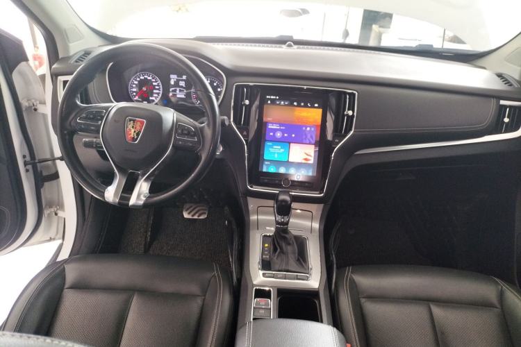 Used Roewe RX5 2016 20T Two-Wheel Drive Automatic Internet Smart Edition