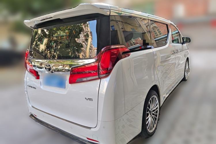 Used Toyota Alphard 2018 Revised Version 3.5L Luxury Edition