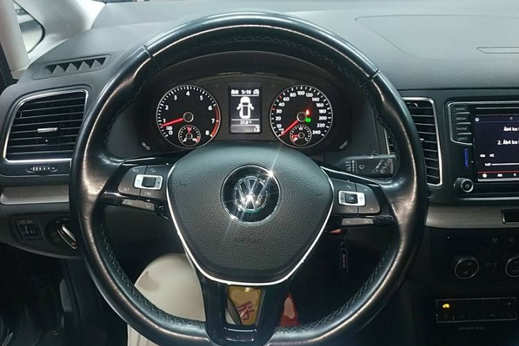Used Volkswagen Sharan 2016 380TSI Comfort Edition 7-Seater
