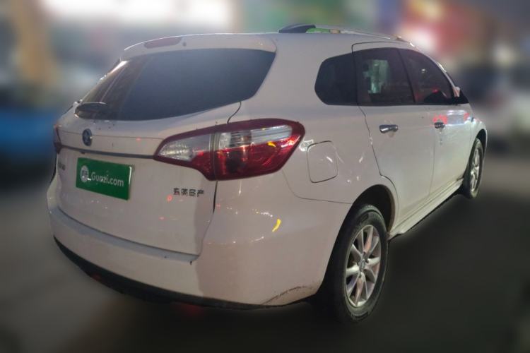 Used Venucia T70 2016 1.6L Manual Ruixing Edition Rear Right 45 Deg