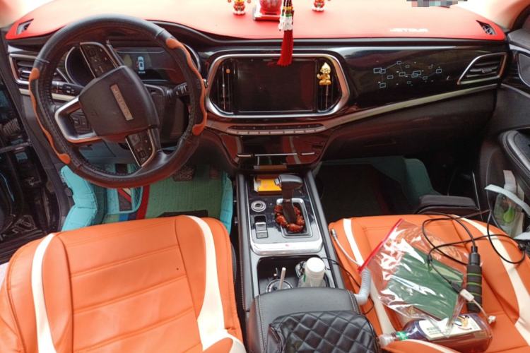 Used JETOUR X90 2019 1.5T Automatic Smart Enjoyment 6-Seater Emission Standard China V Center Console