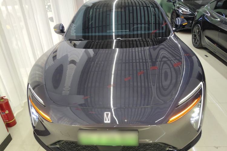 Used Avatr 06 2025 Pro Range-Extended Edition Front