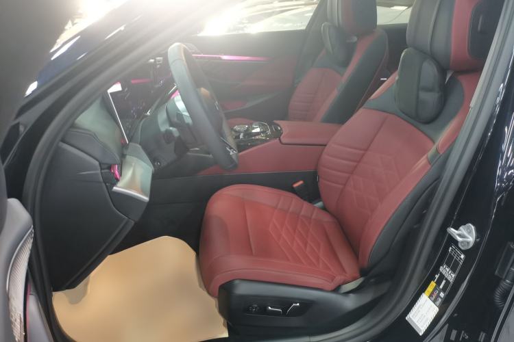 Used BMW i5 2025 eDrive 40L M Sport Package
