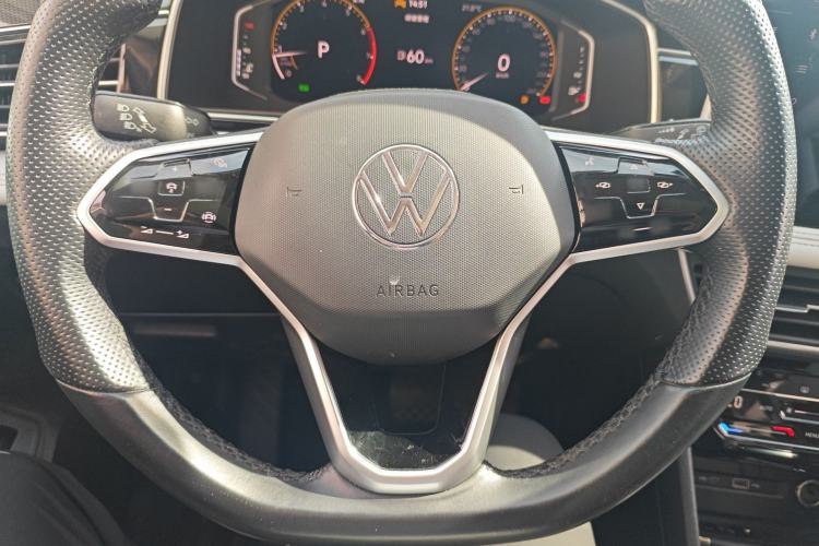 Used Volkswagen Tiguan L 2023 330TSI Automatic Two-Wheel Drive Smart Edition Steering Wheel