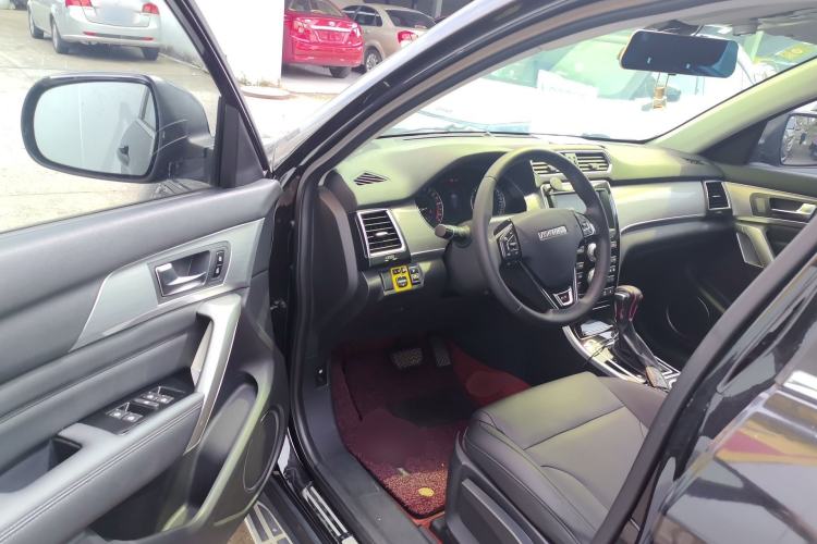 Used Haval H2 2017 Red-Label 1.5T Automatic Two-Wheel Drive Luxury Model