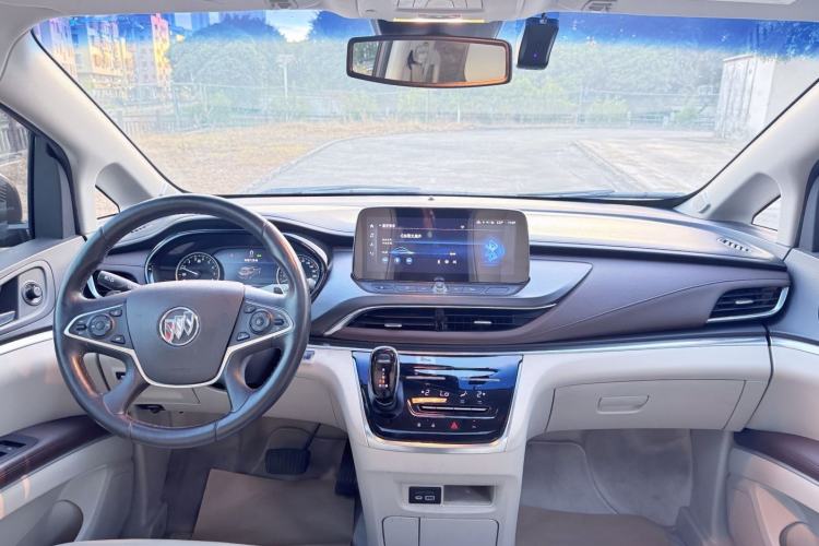 Used Buick GL8 2020 Land Business Class 652T Luxury Model
