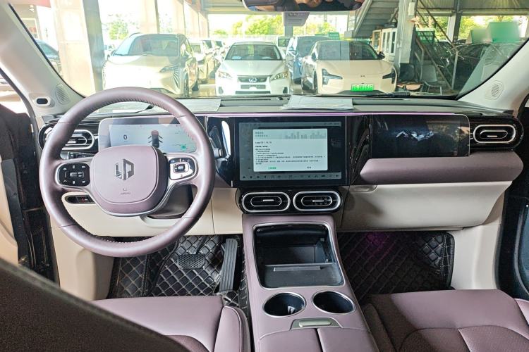 Used Leapmotor C11 2023 Range-Extended 300 Comfort Edition
