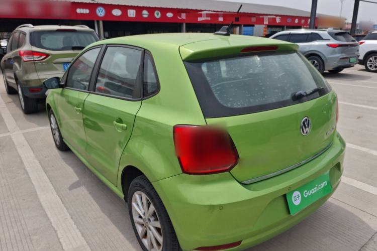 Used Volkswagen Polo 2014 1.6L Automatic Luxury Edition Rear Left 45 Deg