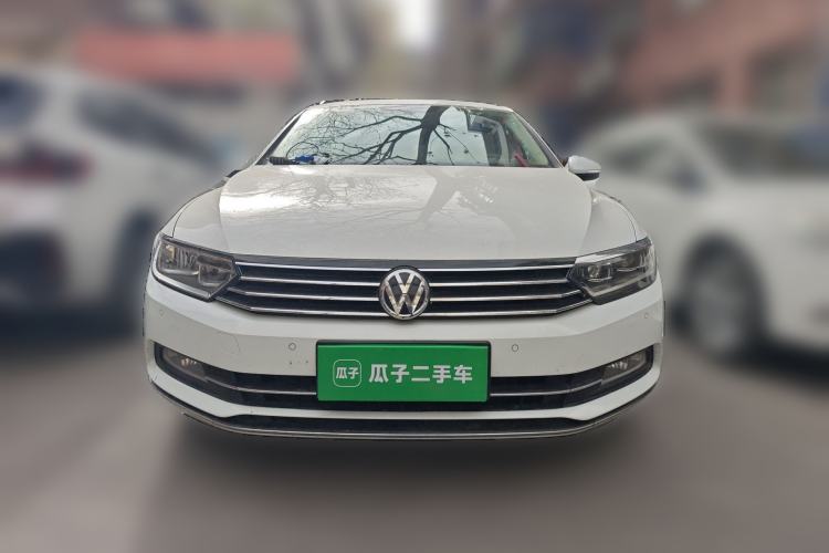 Used Volkswagen Variant 2017 380TSI Two-Wheel Drive Comfort Edition