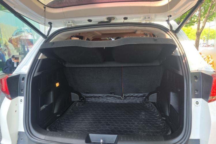 Used Chery Tiggo 7 2016 2.0L CVT YAOZHEN Edition Trunk