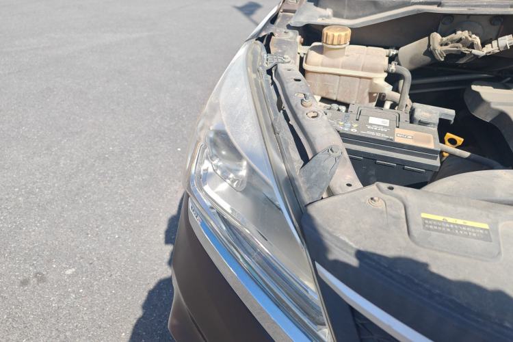 Used HYOSOW H3 2015 1.5L manual luxury version