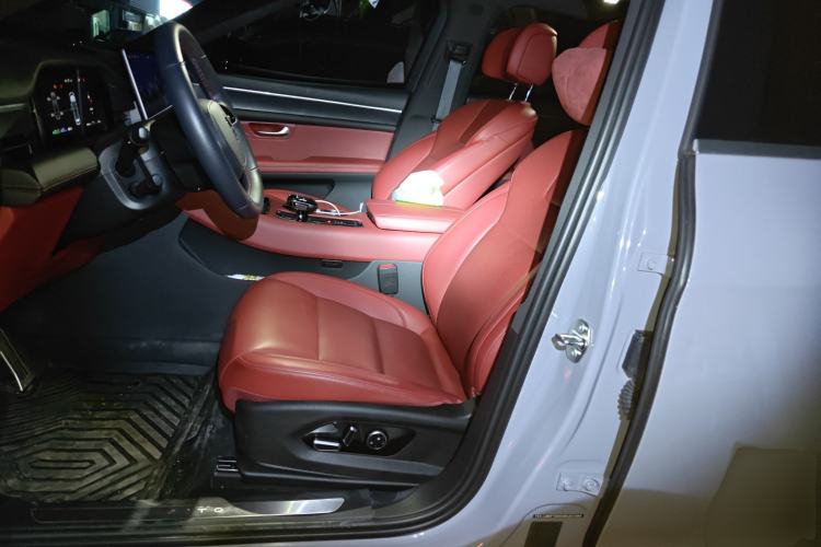 Used Hima AITO M5 2024 Extended-Range Max Rear-Wheel Drive Advanced Intelligent Driving Version Left Front Seat