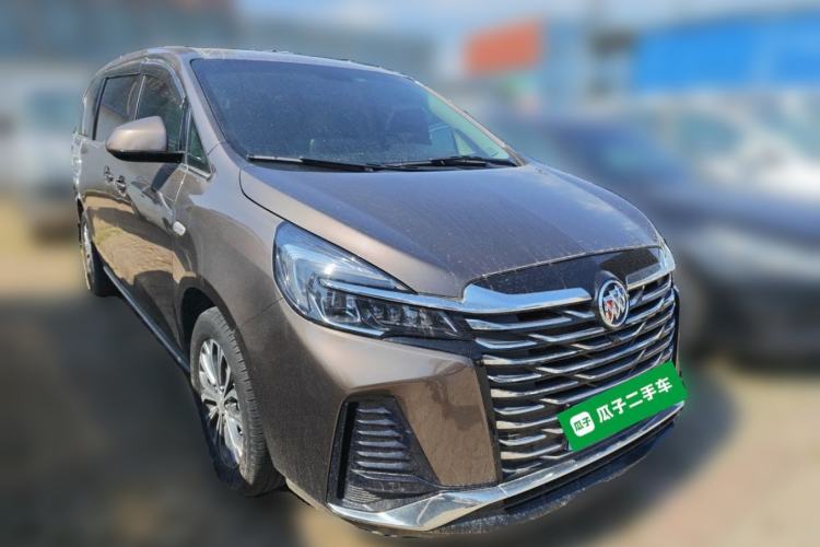 Used Buick GL8 2023 Land Executive Class Smart Enjoyment Model Front Right 45 Deg