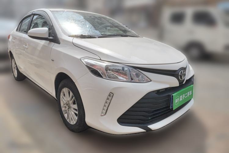 Used Toyota Vios 2017 1.5L CVT Innovation Edition Front Right 45 Deg