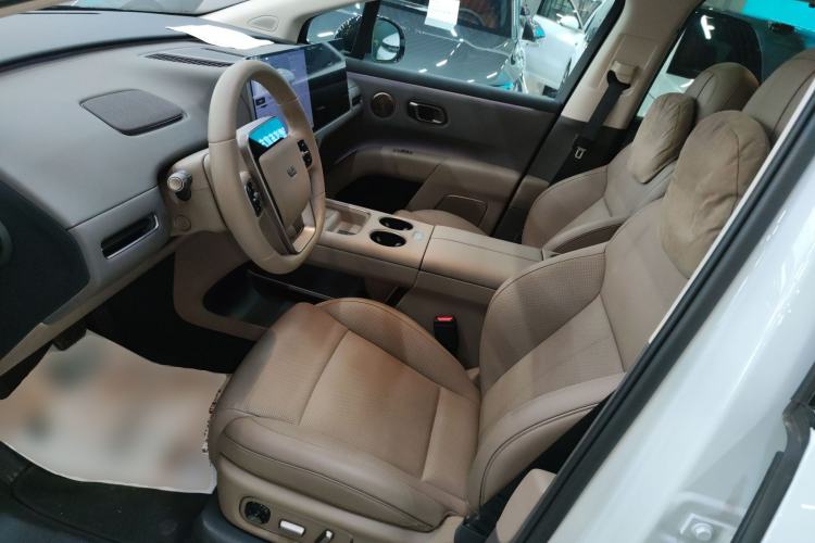 Used Li Auto i8 2025 Model Standard Version Left Front Seat