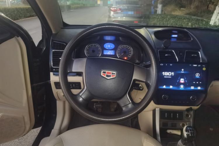 Used Geely Auto Classic Emgrand 2013 Sedan 1.5L Manual Elite Model
