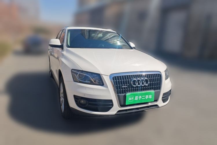 Used Audi Q5 2011 2.0TFSI Comfort Version Front Right 45 Deg