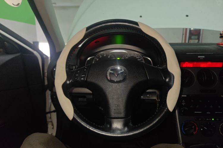 Used Mazda 6 2015 2.0L Automatic Classic Version
