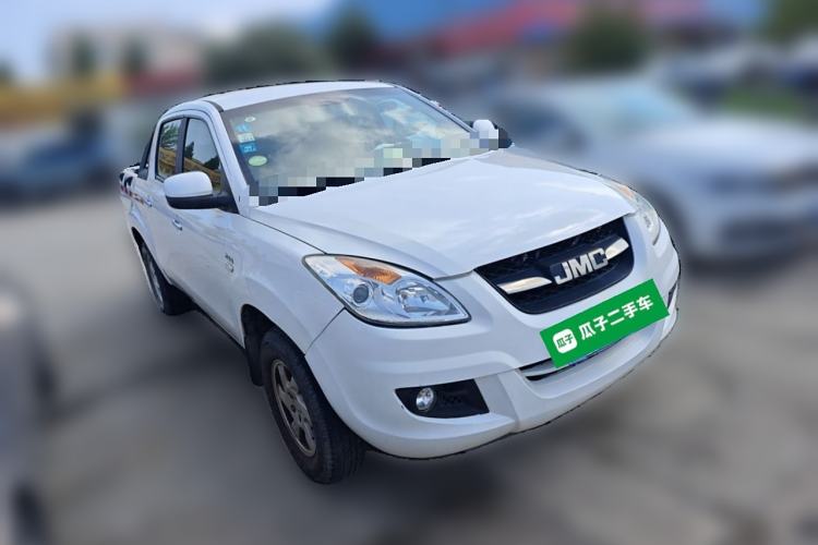 Used JMC Yuhu 7 2016 2.4L Two-Wheel Drive Luxury Version 4G69