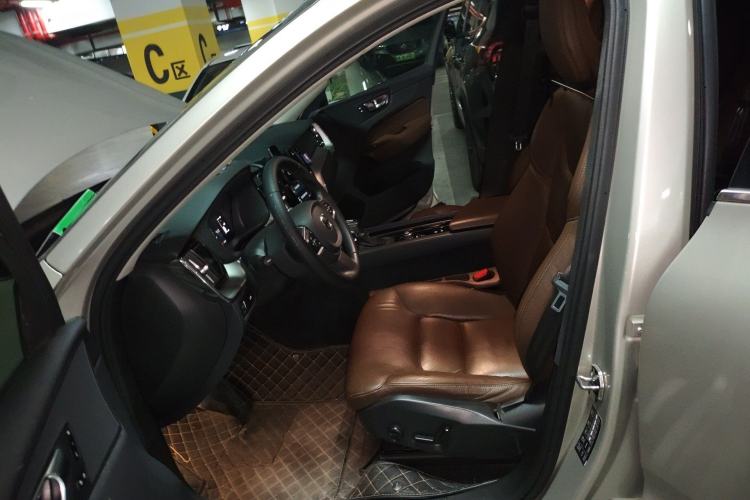 Used Volvo XC60 2020 T5 4x4 Zhiyi Luxury Edition
