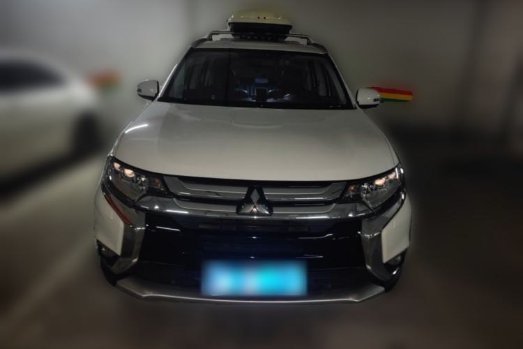 Used Mitsubishi Outlander 2016 2.4L 4x4 Elite Edition 7-Seater