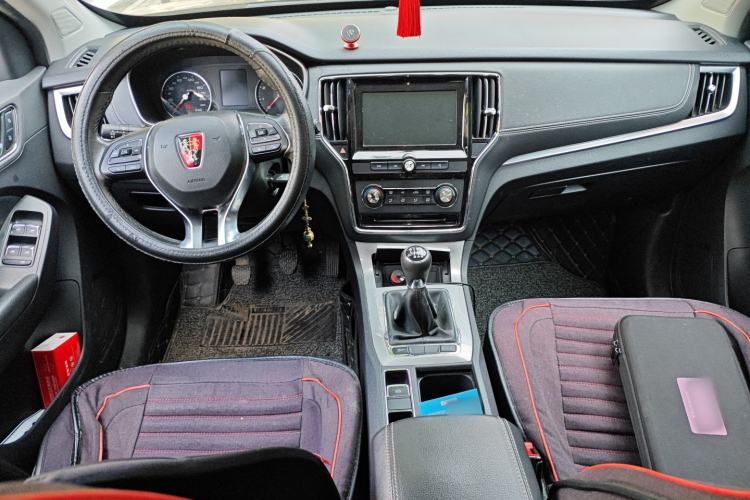 Used Roewe RX5 2016 20T Two-Wheel Drive Manual Flagship Edition