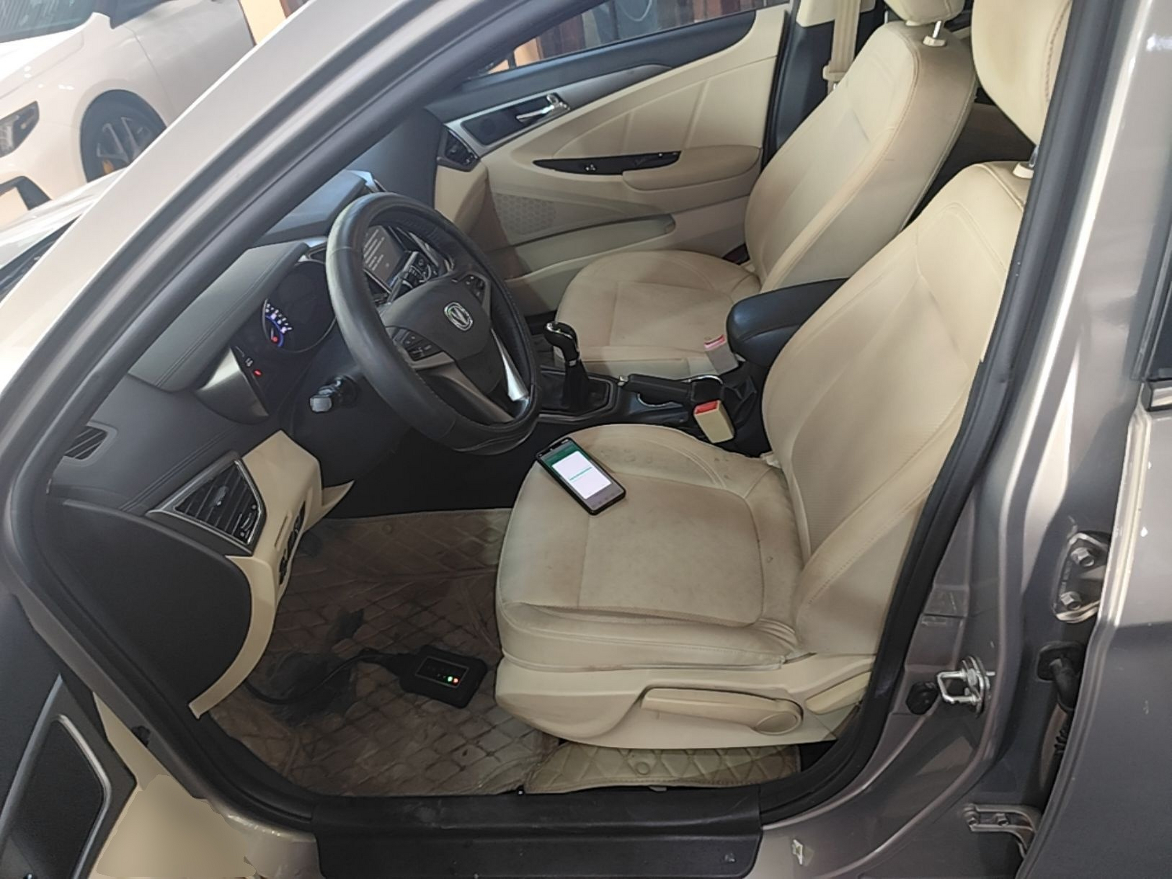 Avant de la voiture