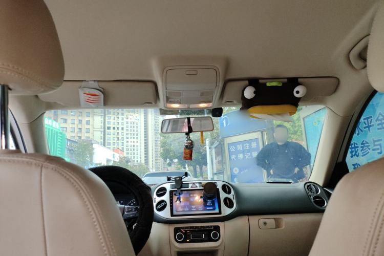 Used Volkswagen Tiguan 2012 1.8TSI Automatic Two-Wheel Drive Trend Edition Headliner