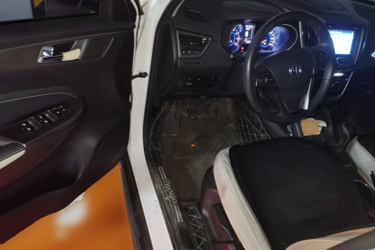 Used CHANGAN CS35 2017 1.6L Manual Luxury Model