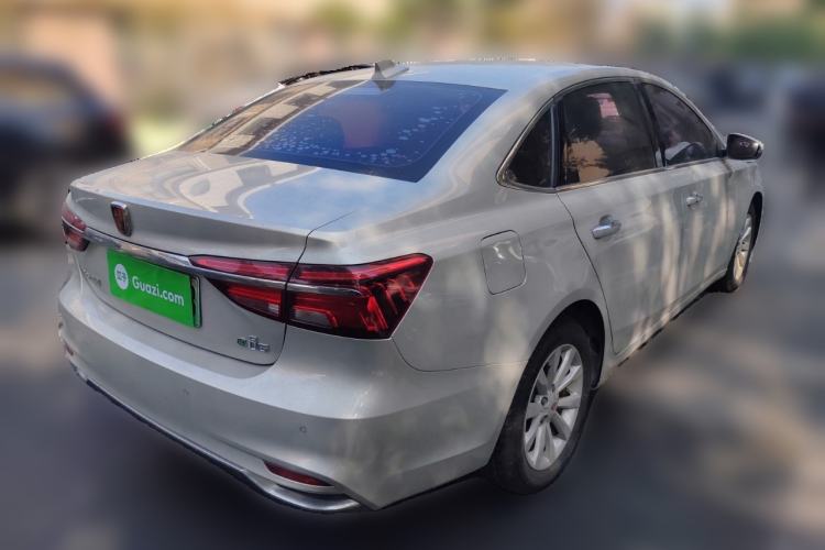 Used Roewe i6 New Energy 2017 45T Hybrid Connect & Smart Enjoyment Edition
