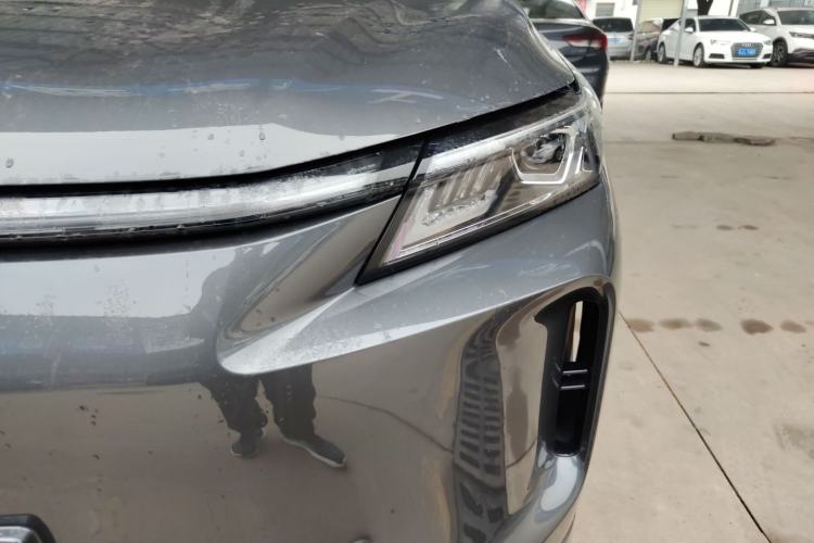 Used Landian E5 PLUS 2026 Model 165km Long-Range First-Adoption Version Ultra 7-seater
