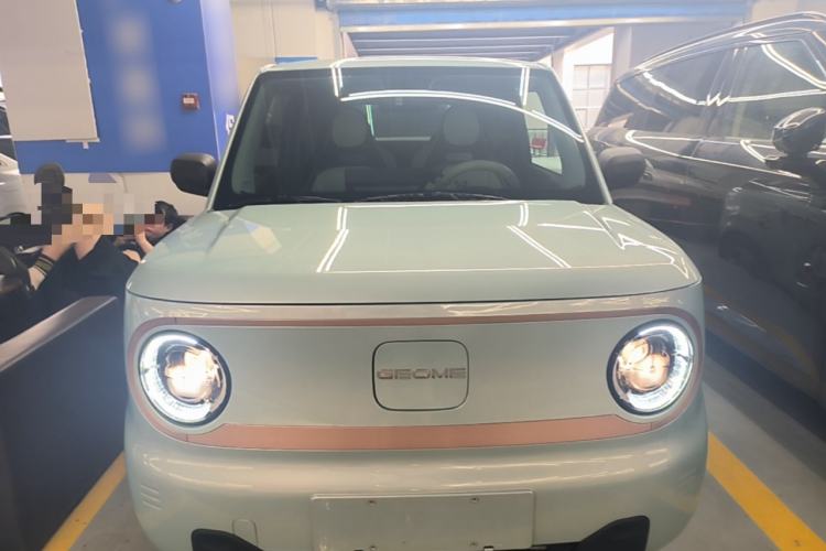 Used Geely Galaxy Panda 2023 Panda Mini 200km Dynamic Bear
