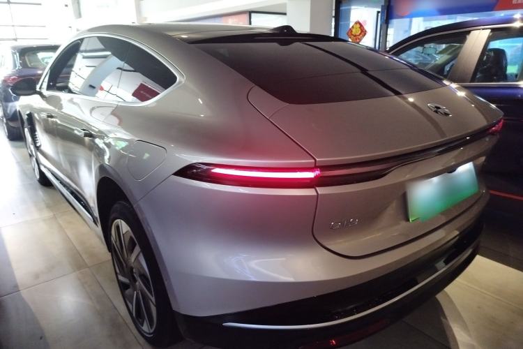 Used Nio ET9 2025 100 kWh Rear Left 45 Deg