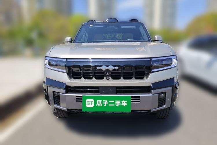 Used Formula Leopard 8 2025 Smart & Brave Flagship Edition 7 Seats