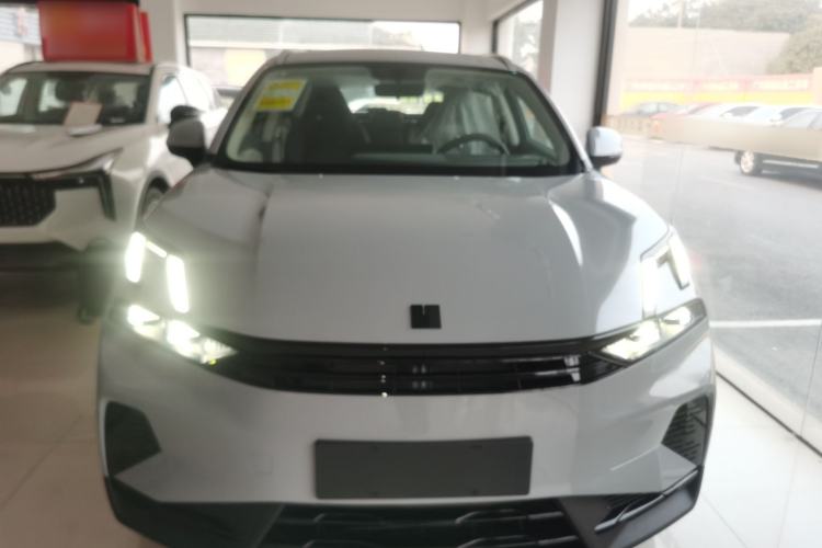 Used Lynk & Co 06 EM-P 2023 EM-P 56 Standard Range Pro
