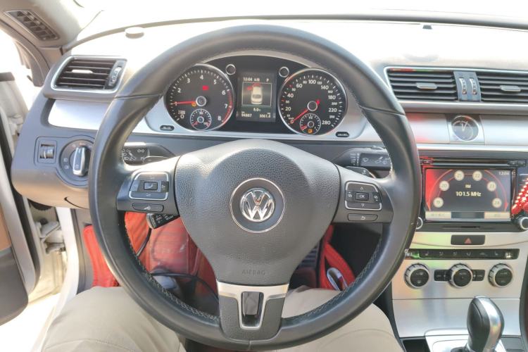 Used Volkswagen FAW-Volkswagen CC 2016 1.8TSI Luxury Model
