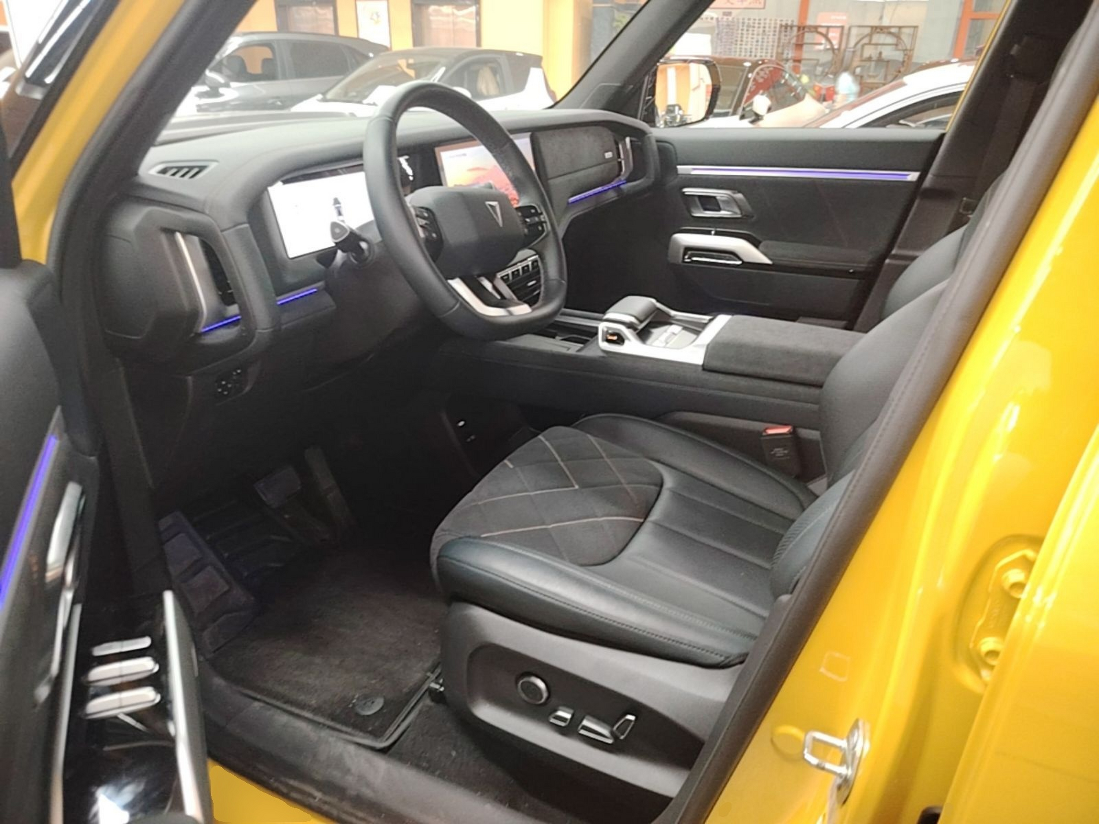 Interior delantero