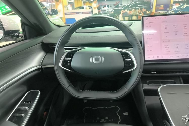 Used CHANGAN NEVO A07 2025 Blue Whale Range-Extending Model 140 Elite Version
