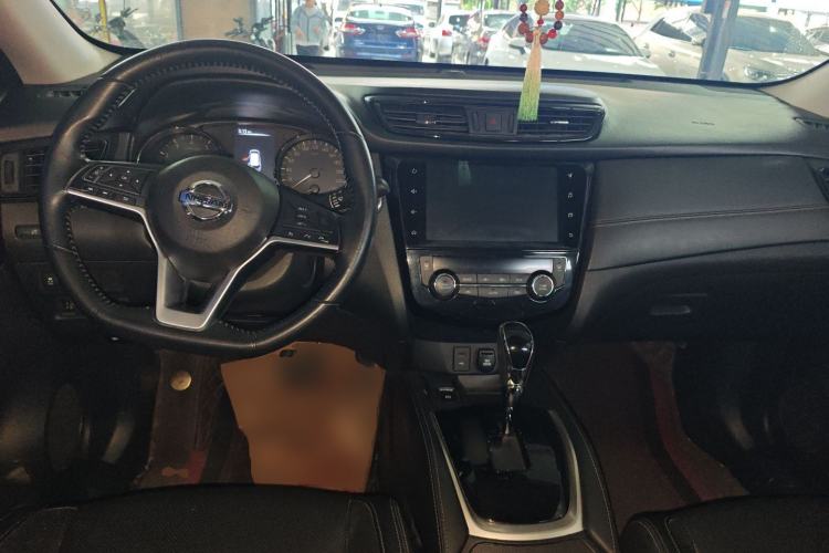 Used Nissan X-Trail 2020 2.0L XL ITS CVT 2WD SmartConnect Comfort Edition Center Console