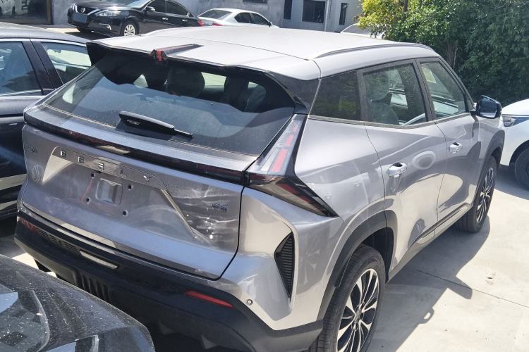 Used Geely Auto Emgrand X7 Sport 2026 Model 1.5TD Aspirational
