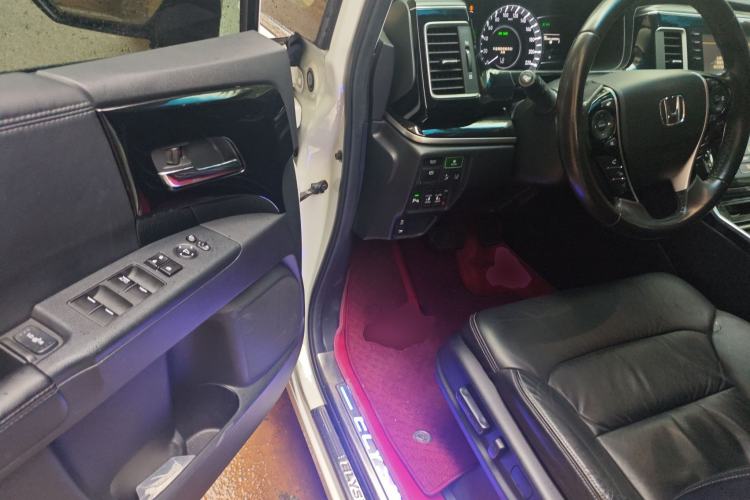 Used Honda Elysion 2019 2.0L Hybrid Luxury Edition