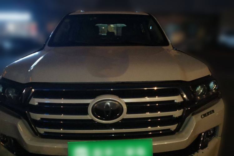 Used Toyota Land Cruiser 2015 4.0L V6 Middle East Limited Edition