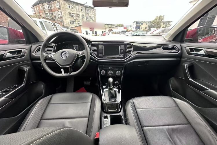 Used Volkswagen T-ROC 2018 280TSI DSG Two-Wheel-Drive Comfort Version China V Standard Interior 1