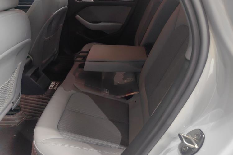 Used Audi A3 2020 Limousine 35 TFSI Fashion Edition China VI Emission Standard Left Rear Seat
