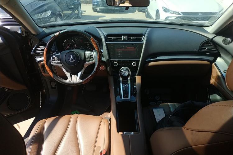 Used Acura CDX 2019 1.5T Two-Wheel Drive Deluxe Edition