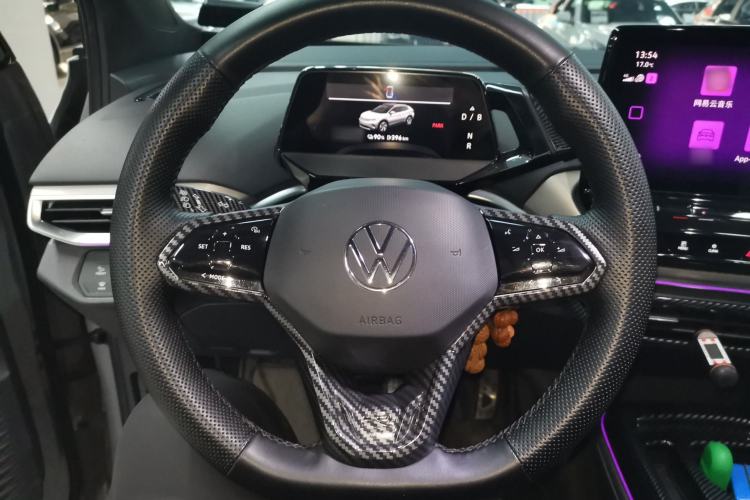 Used Volkswagen ID.4 CROZZ 2021 Long-Range PRO Two-Wheel Drive Version Steering Wheel
