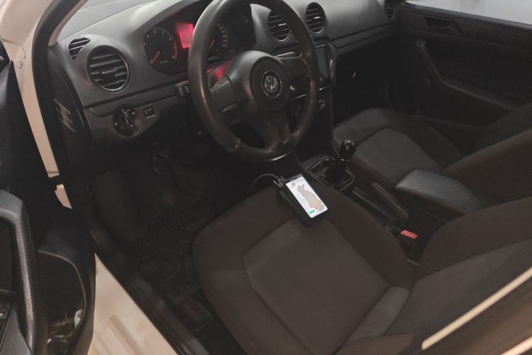 Used Volkswagen Jetta 2013 1.6L Manual Fashion Edition