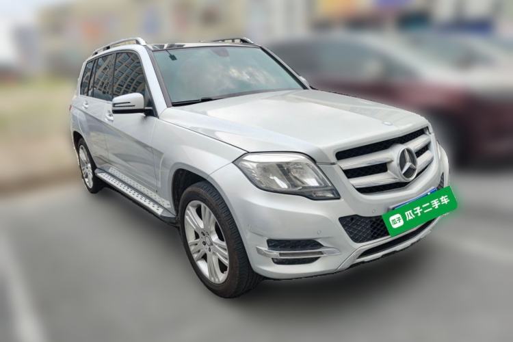 Used Mercedes-Benz GLK-Class 2014 GLK 200 Standard Model Front Right 45 Deg